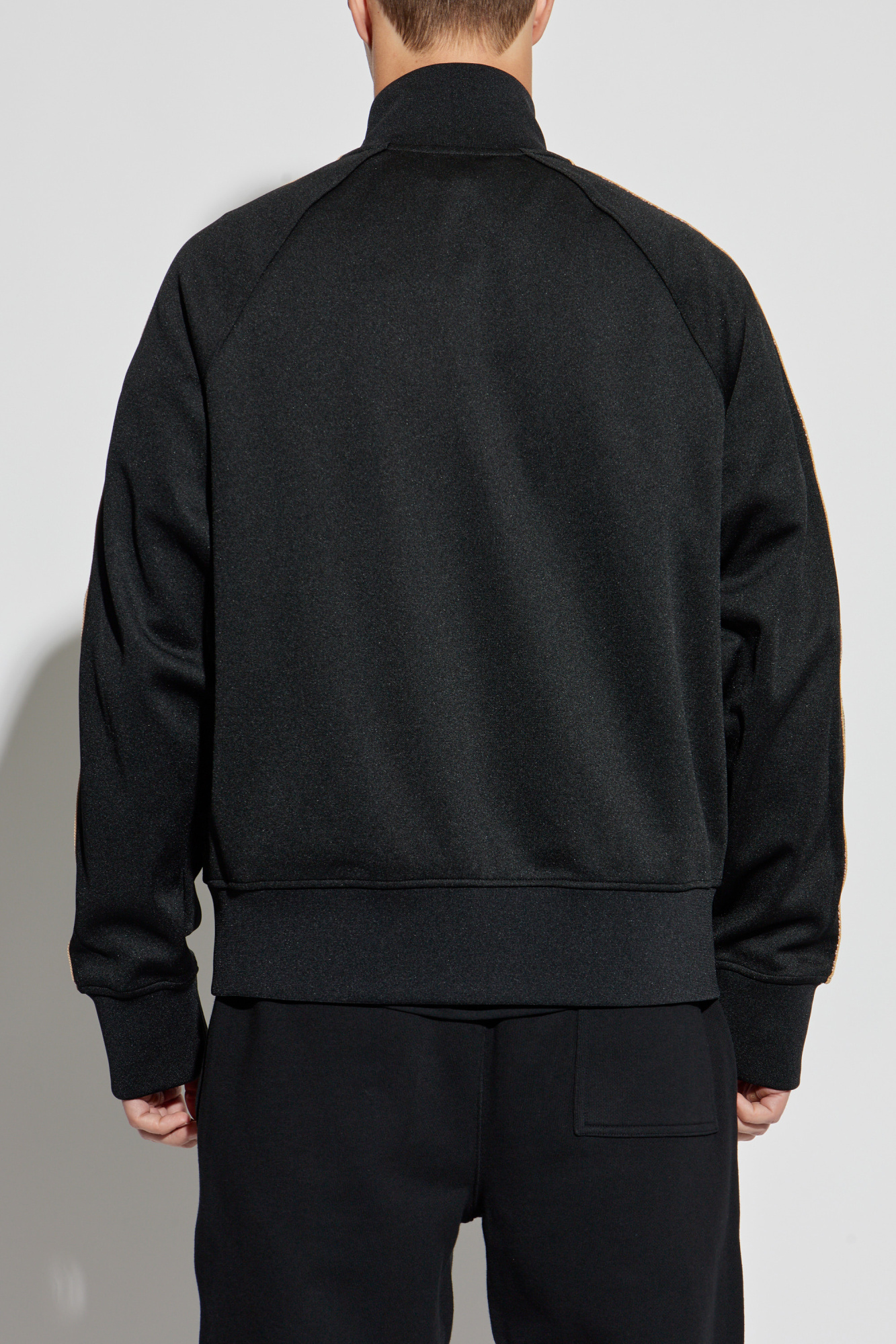 akn.fuj_BURBERRY 黒トレーナー 3Y s-l400.jpg